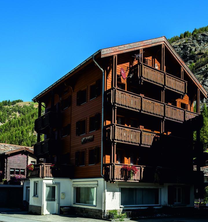 Haus Amour Saas-Grund Zewnętrze zdjęcie